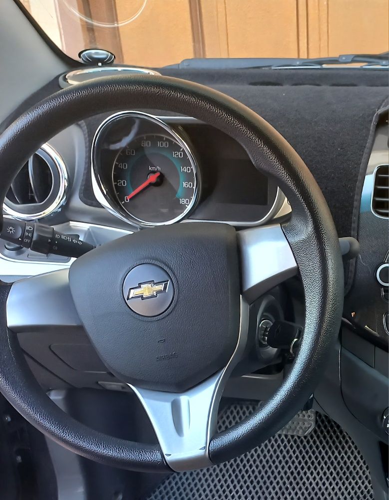 Spark 2018  avtomat 1.25, mokriy 65.000 km probeg,  9.700 $