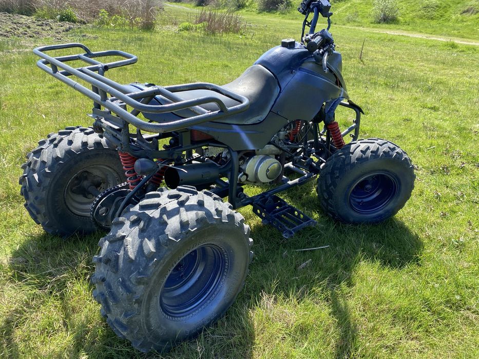 Vând schimb atv 125 cm3