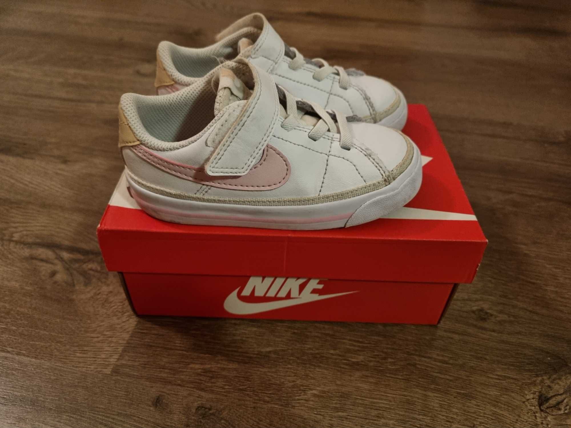 Детски маратонки Nike