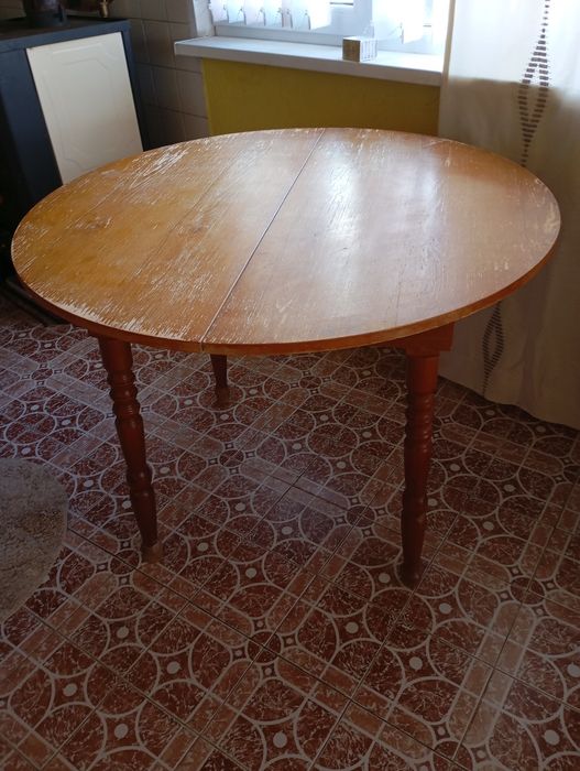 Маса дървена от соца