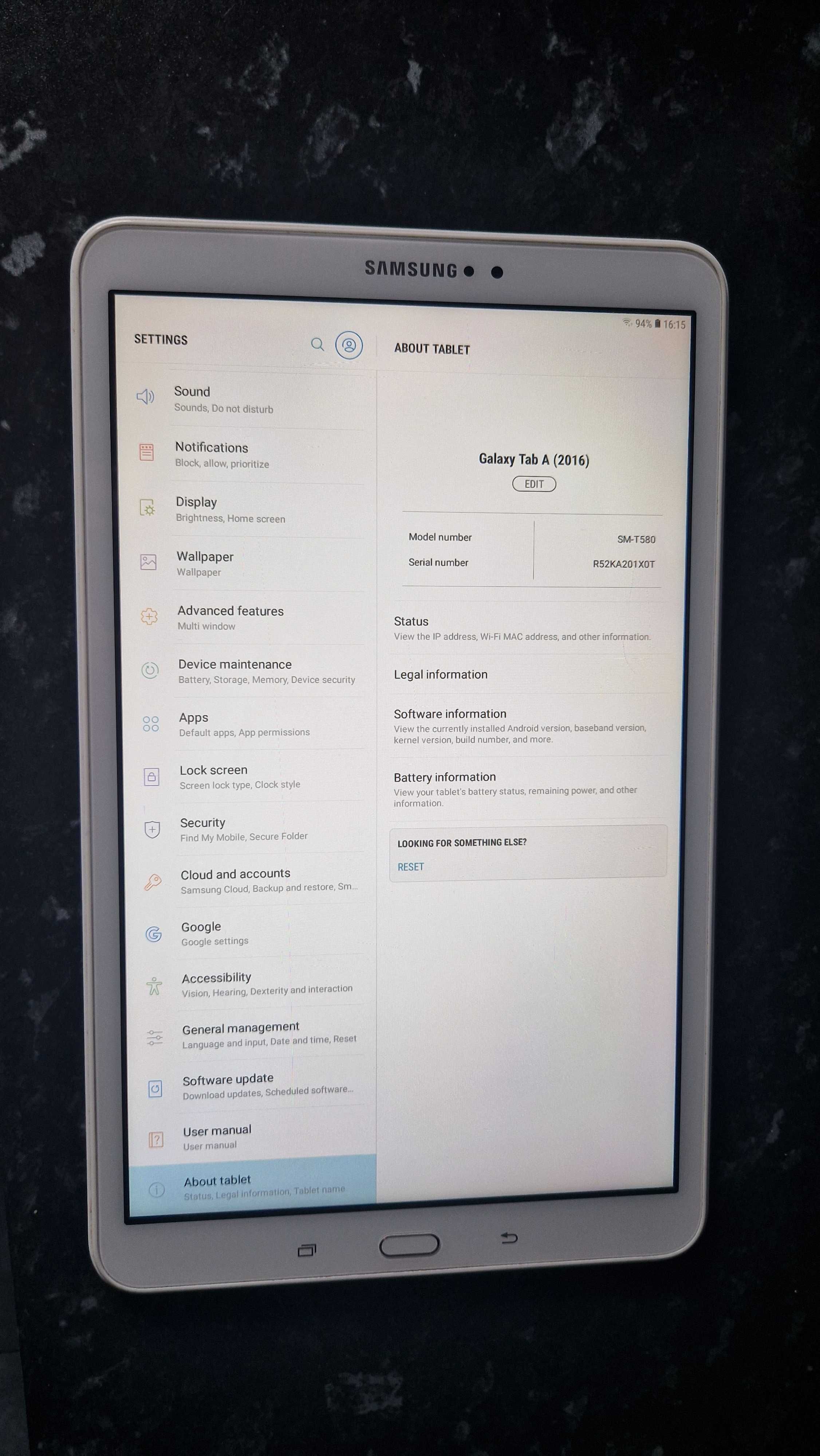 Vand Tableta Samsung Tab A6 mare 10.1" Alba Android 8.1 la 300lei