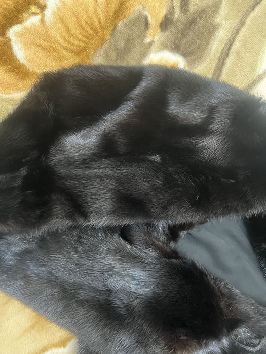 Шуба черная фасон трапеция недорого