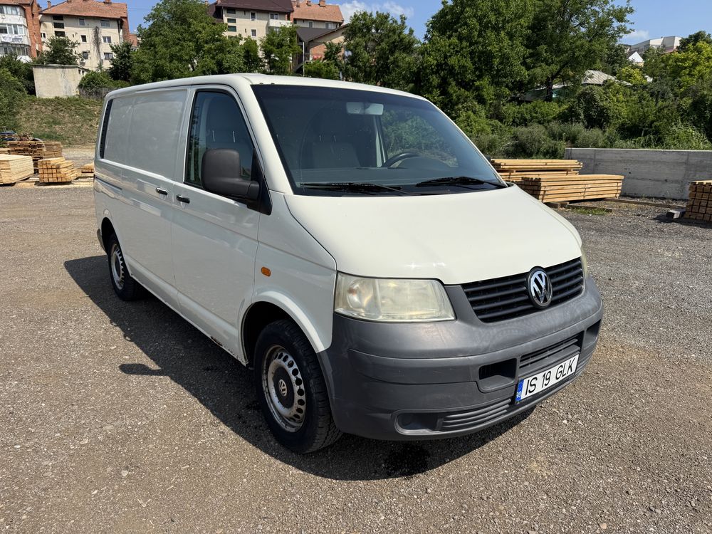 Volkswagen transporter/ T5/ schimb autoutilitara cu cherestea