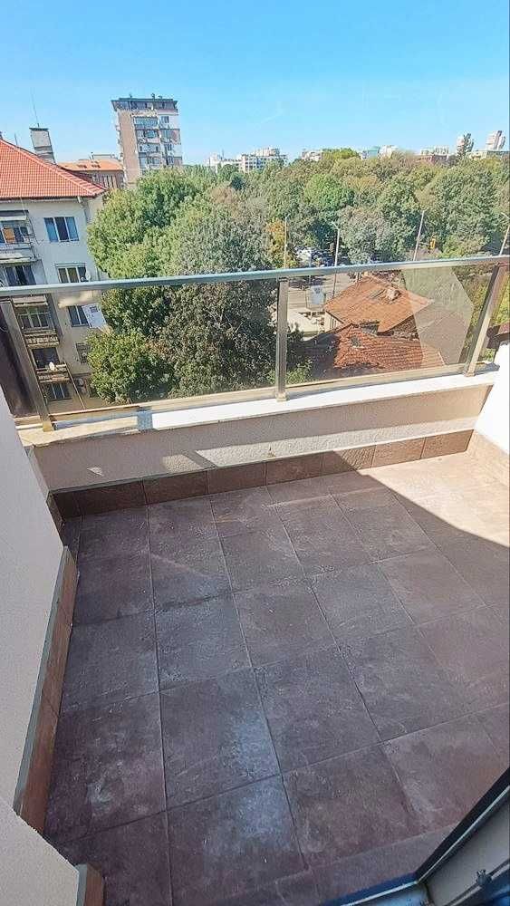 Продава се Тристаен апартамент в София, Зона Б-18 - 101 кв.м за 2179 €/кв.м - Снимка #9