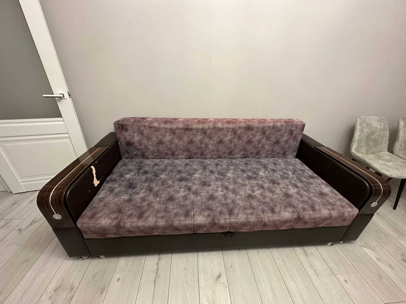 Продается Диван мягкий