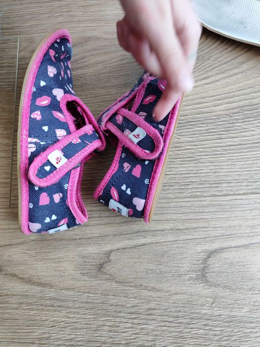 Ходене на босо- Детски пантофки