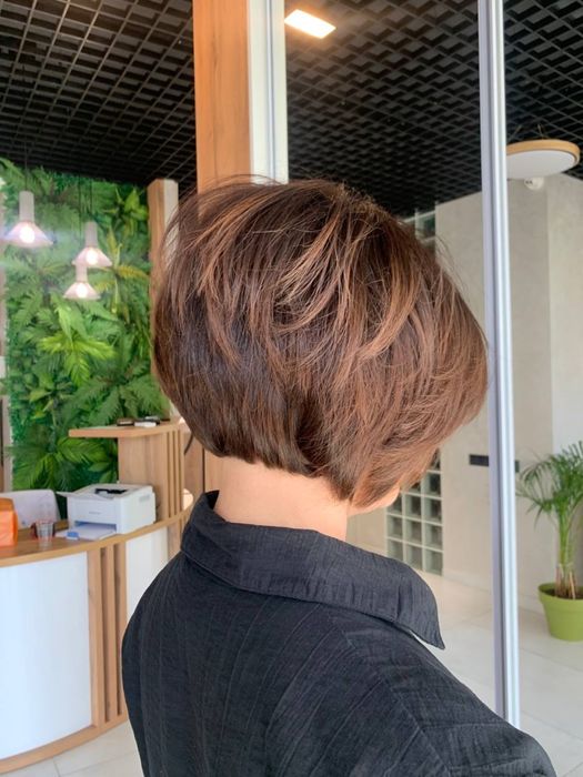 Стрижки,окрашивание волос,уход