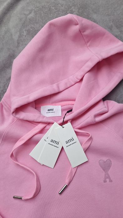 Vând hanorac Ami Paris pentru femei