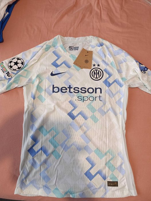 Футболни фланелки