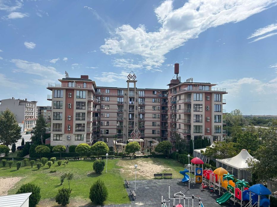 Продава се Двустаен апартамент в к.к. Слънчев бряг - 87 кв.м за 1126 €/кв.м - Снимка #11