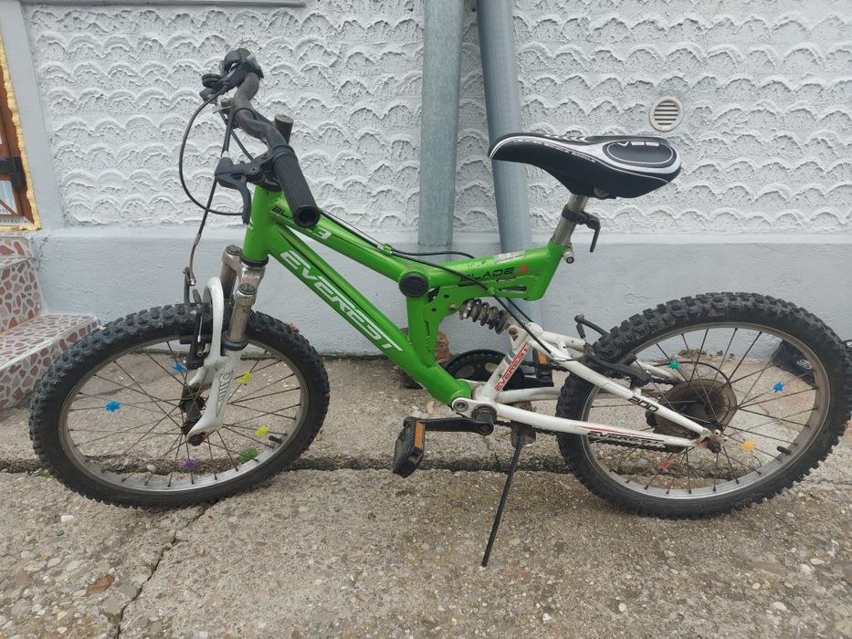Bicicleta copii 7-12 ani