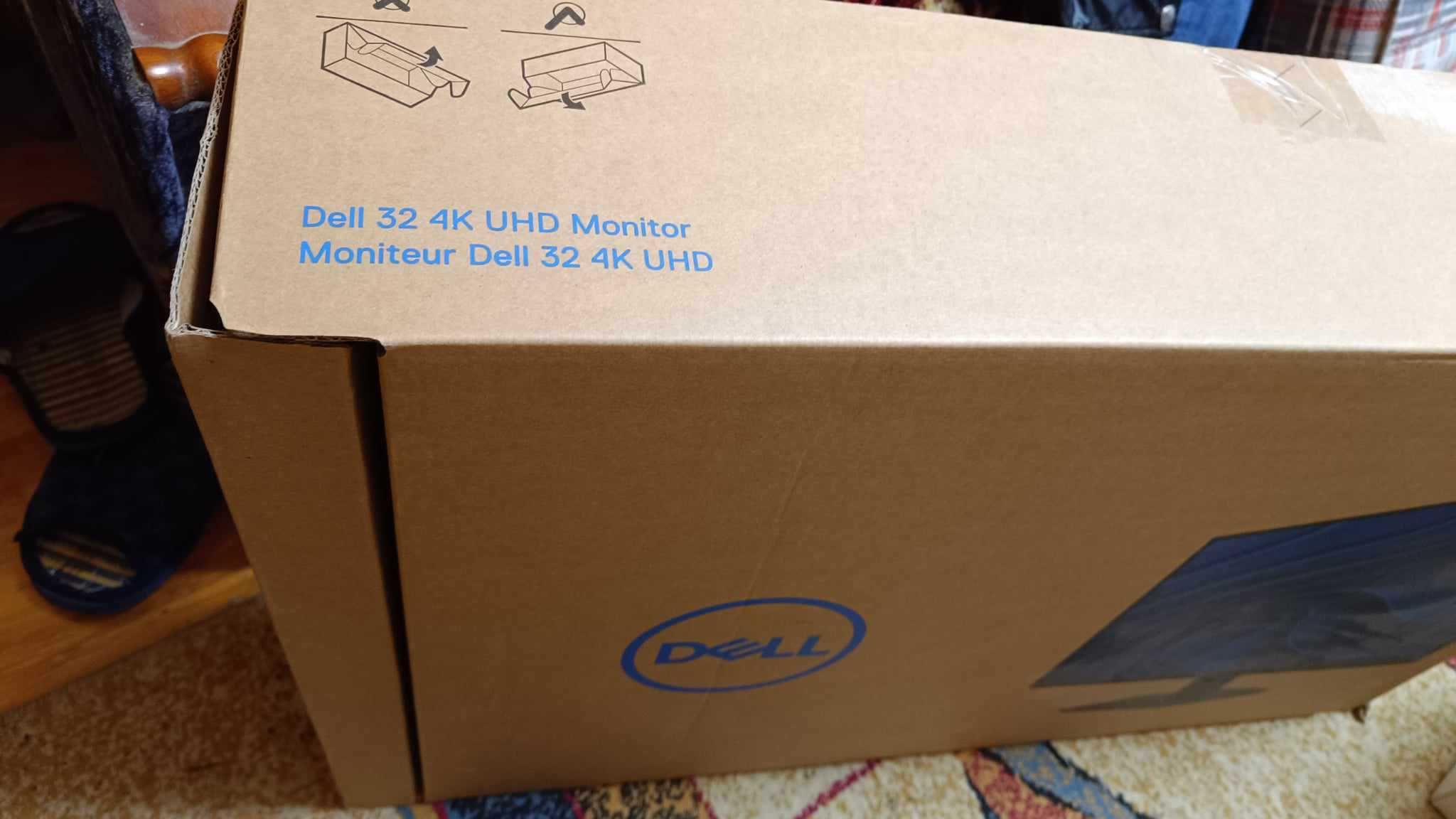 monitor de 32, Dell,4k,Ultra HD,82 cm, nou in cutie cu garantie 2 ani