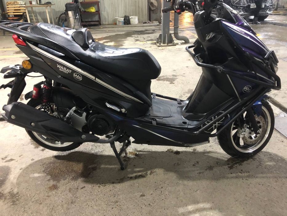 Skuter sotiladi srochna