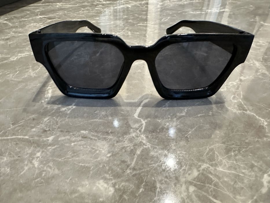 Слънчеви очила black