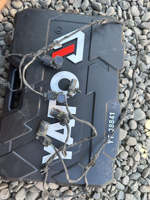 Senzori parcare fata a6c6