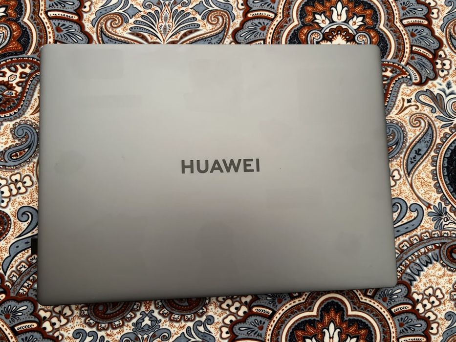 Ноутбук Huawei MateBook D 14 1терабайт