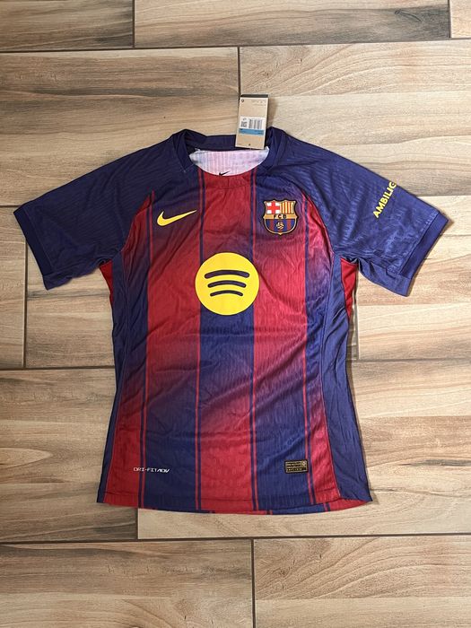 Tricou F.C. Barcelona sezon 2025/2026 Marimea M [Player Version]