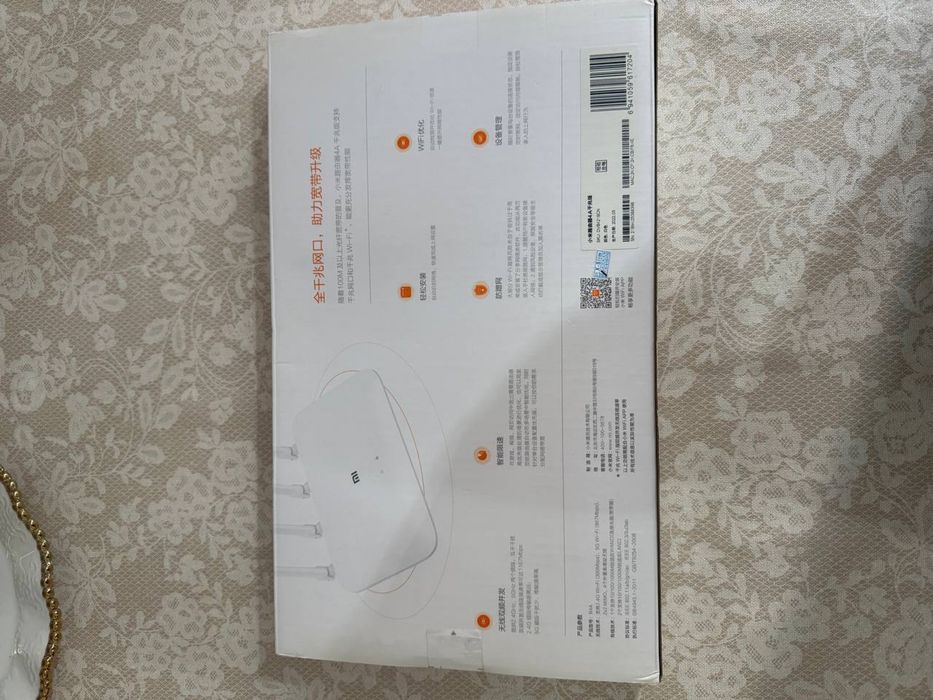 Продаю новый Wi-Fi роутер Xiaomi Mi Router 4A (Gigabit Edition)