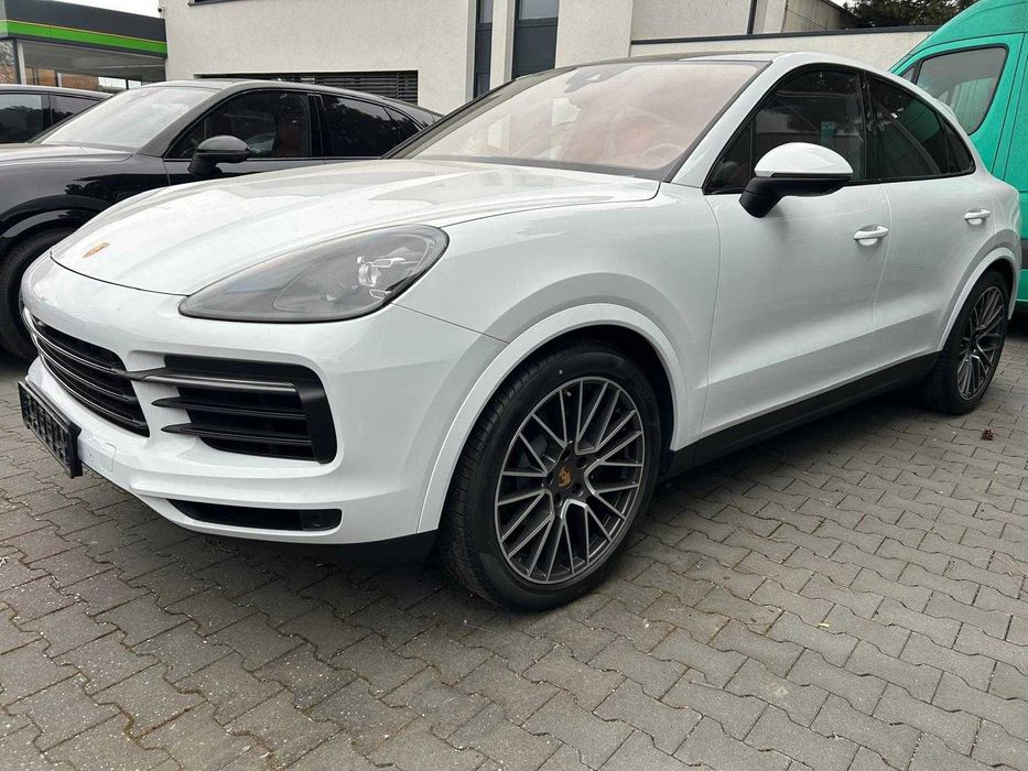 Porsche Cayenne Coupe SportChrono ZERO KM 2024