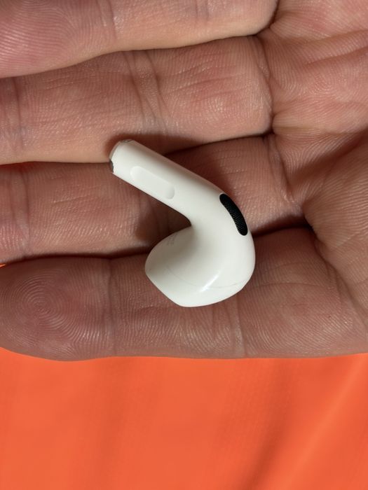 Правое ухо Airpods 4 оригинал