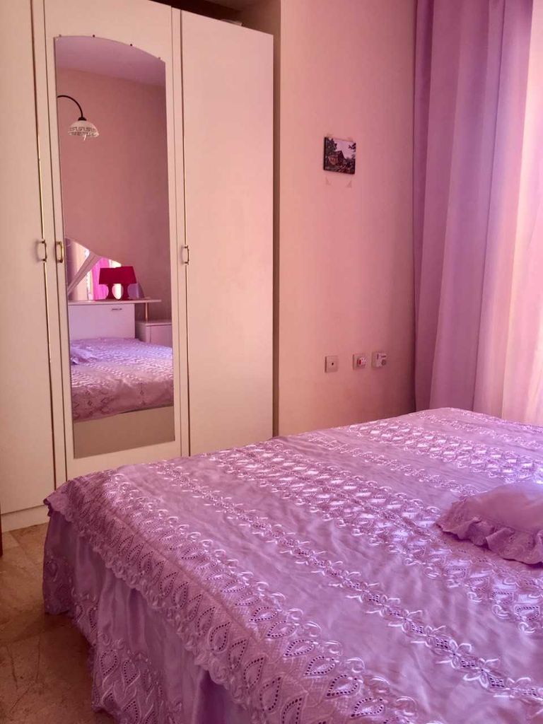 Дава се под наем Двустаен апартамент в Варна, Център - 65 кв.м за 357 € - Снимка #12
