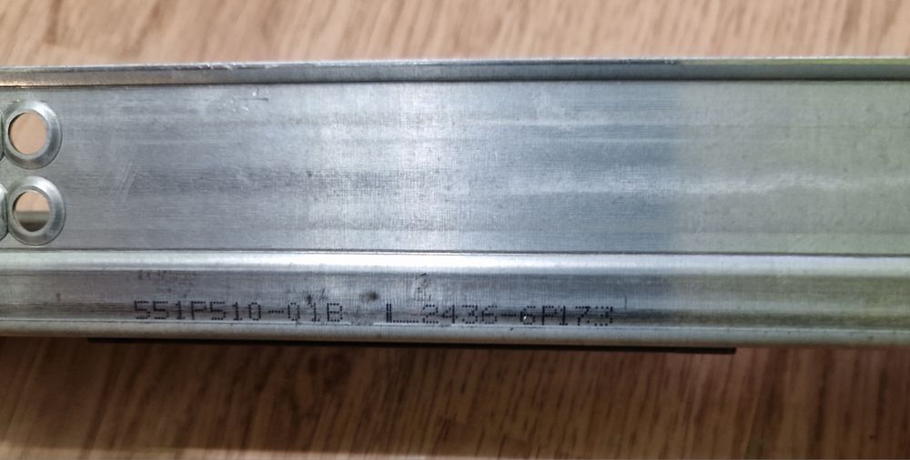 Blum линеен механизъм за чекмеджета 60см с плавно затваряне