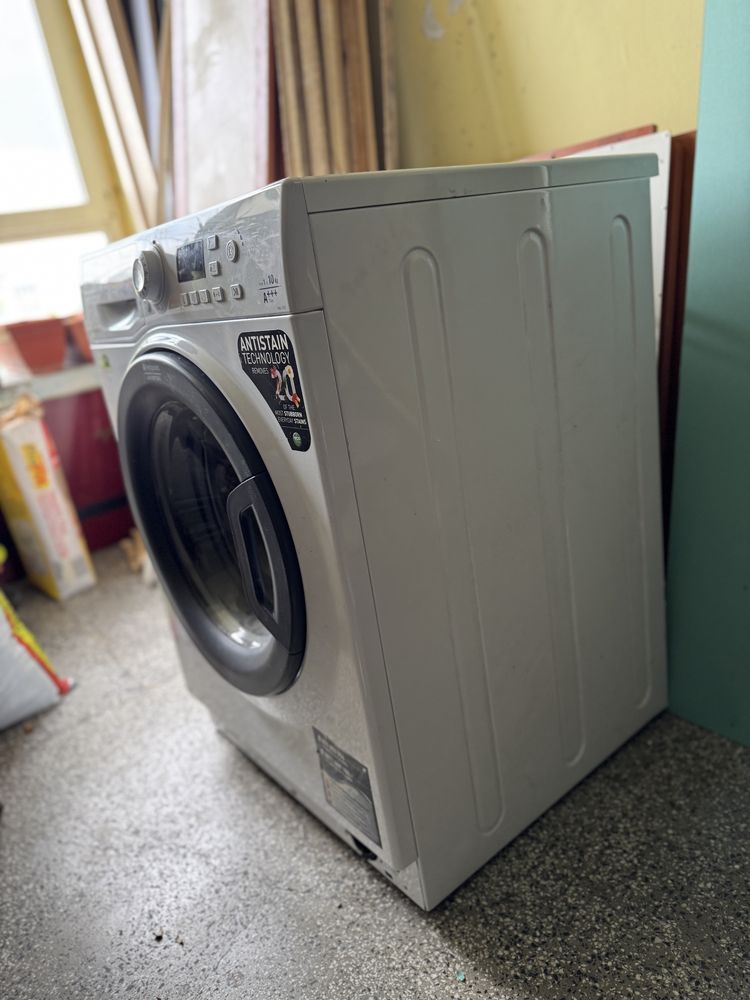 Пералня Hotpoint Ariston FMG 1023 - за части