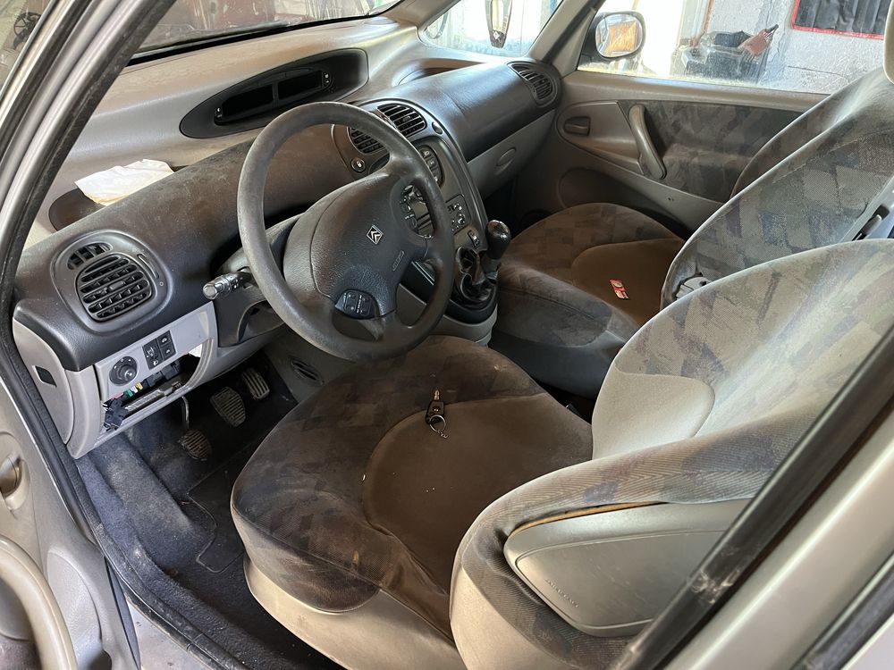 Capota far stanga dreapta stop bara fata spate citroen xara picasso