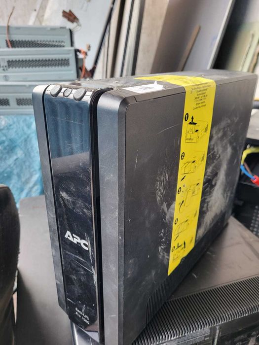 ИБП APC smart up 1500 va