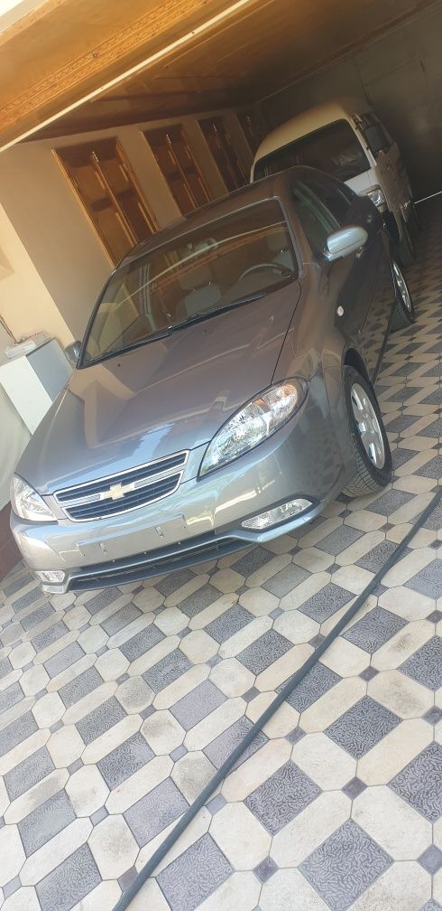 Lacetti 2013 1.6 avtamat karobka