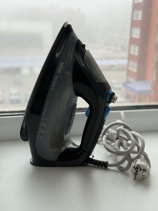 Утюг Braun TexStyle 9