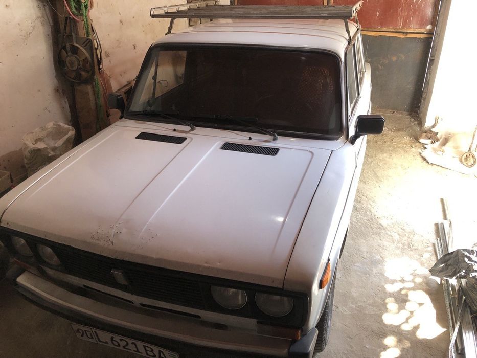 2000-yil 2106 jiguli