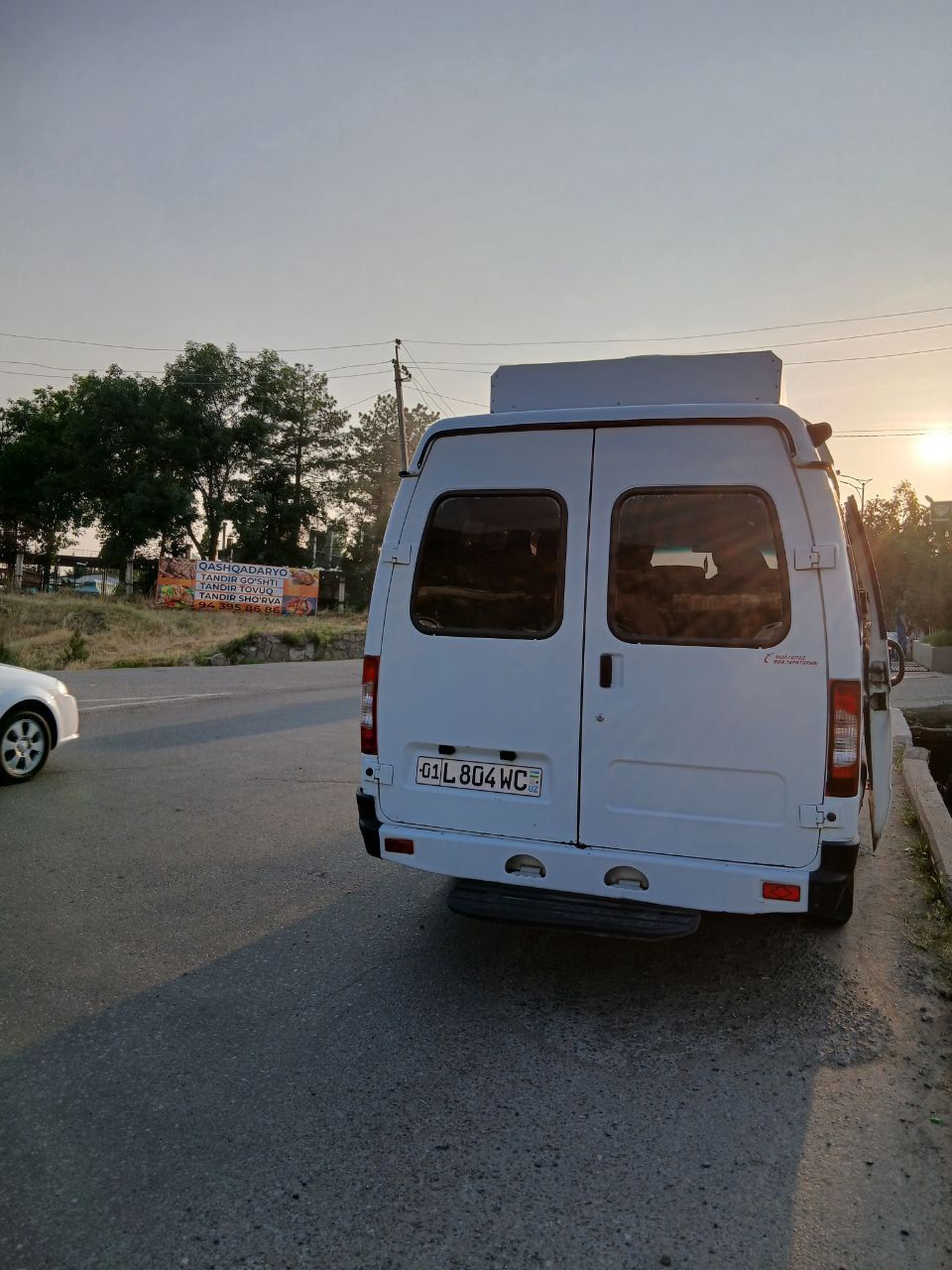 Buyurtma yo'lovchi tashuvchi transport