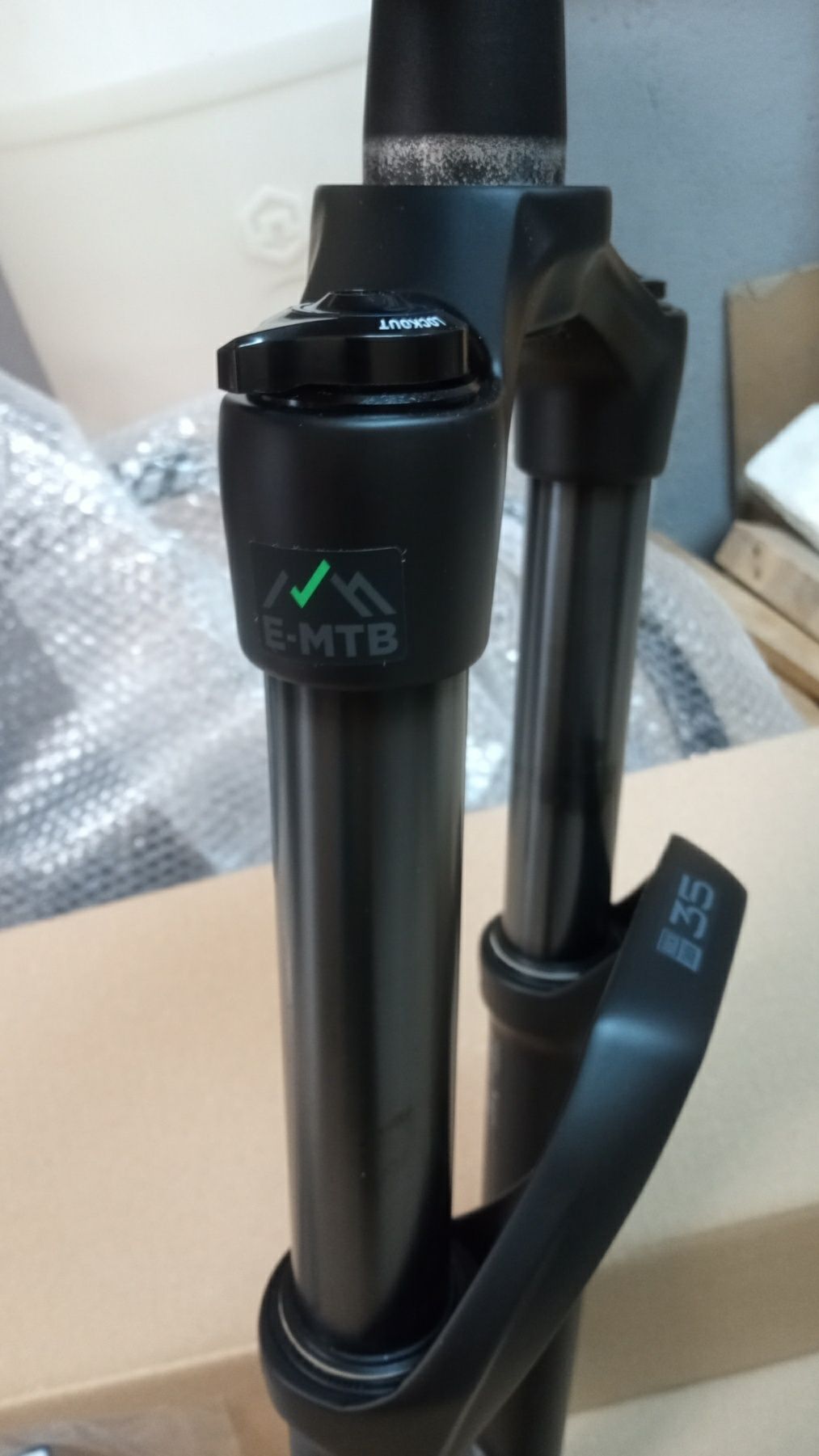 Въздушна вилка RockShox 35 130/150 ход