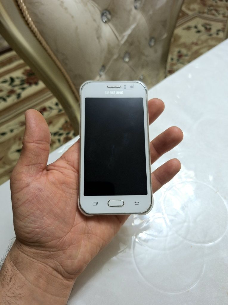 Samsung galaxy J1 Ace ideal sostayana ishlashi zör aybi yöq