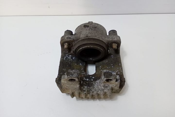 Etrier  stanga fata BMW Seria 3 E90/E91/E92/E93