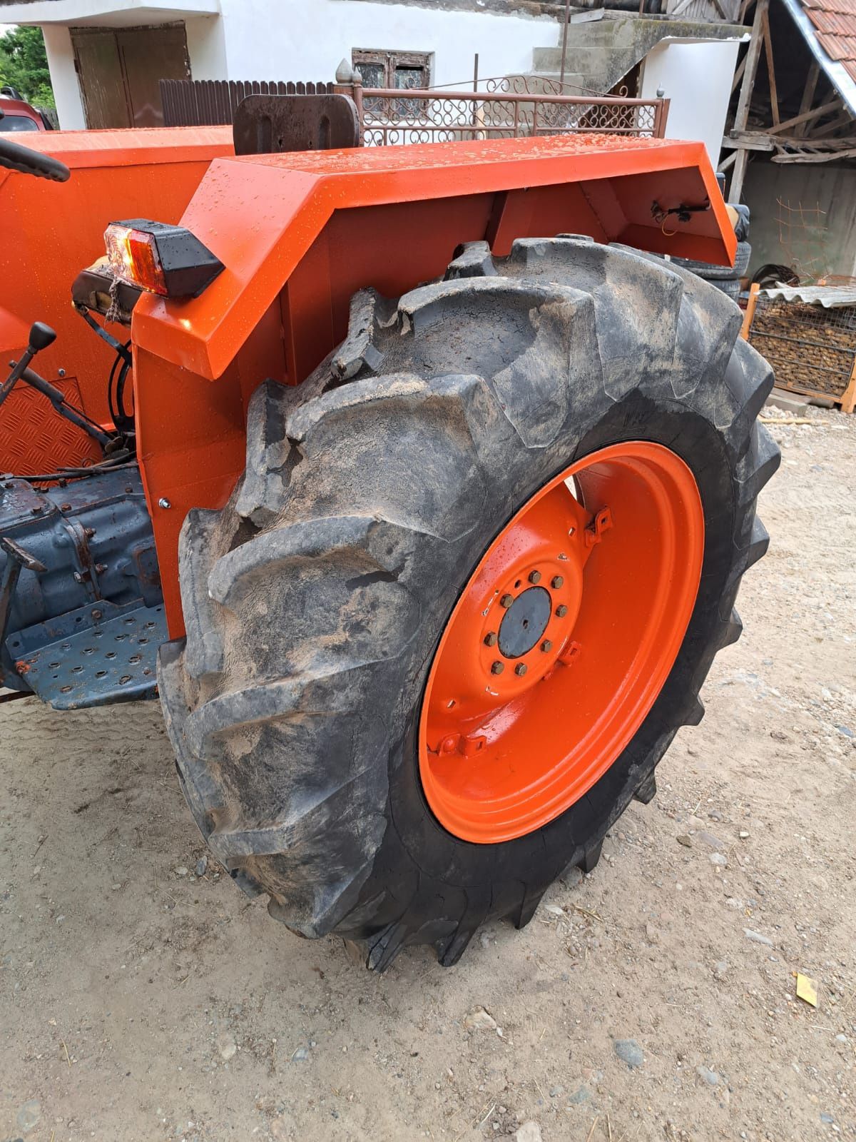 Universal 445 import Franța 2900 ore funcționare