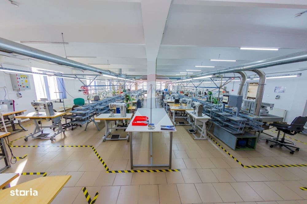 Hala  Vanzare De 1,100Mp In Baia Mare- Locatie Renovatǎ
