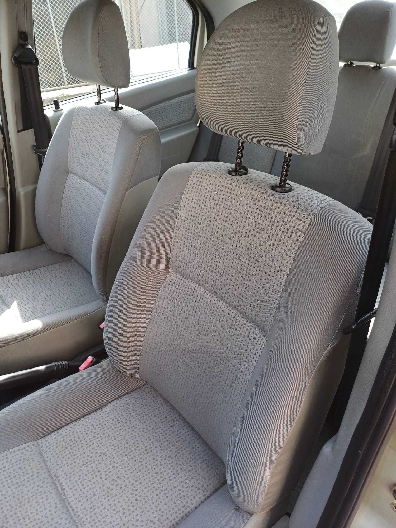 Vand Dacia Logan