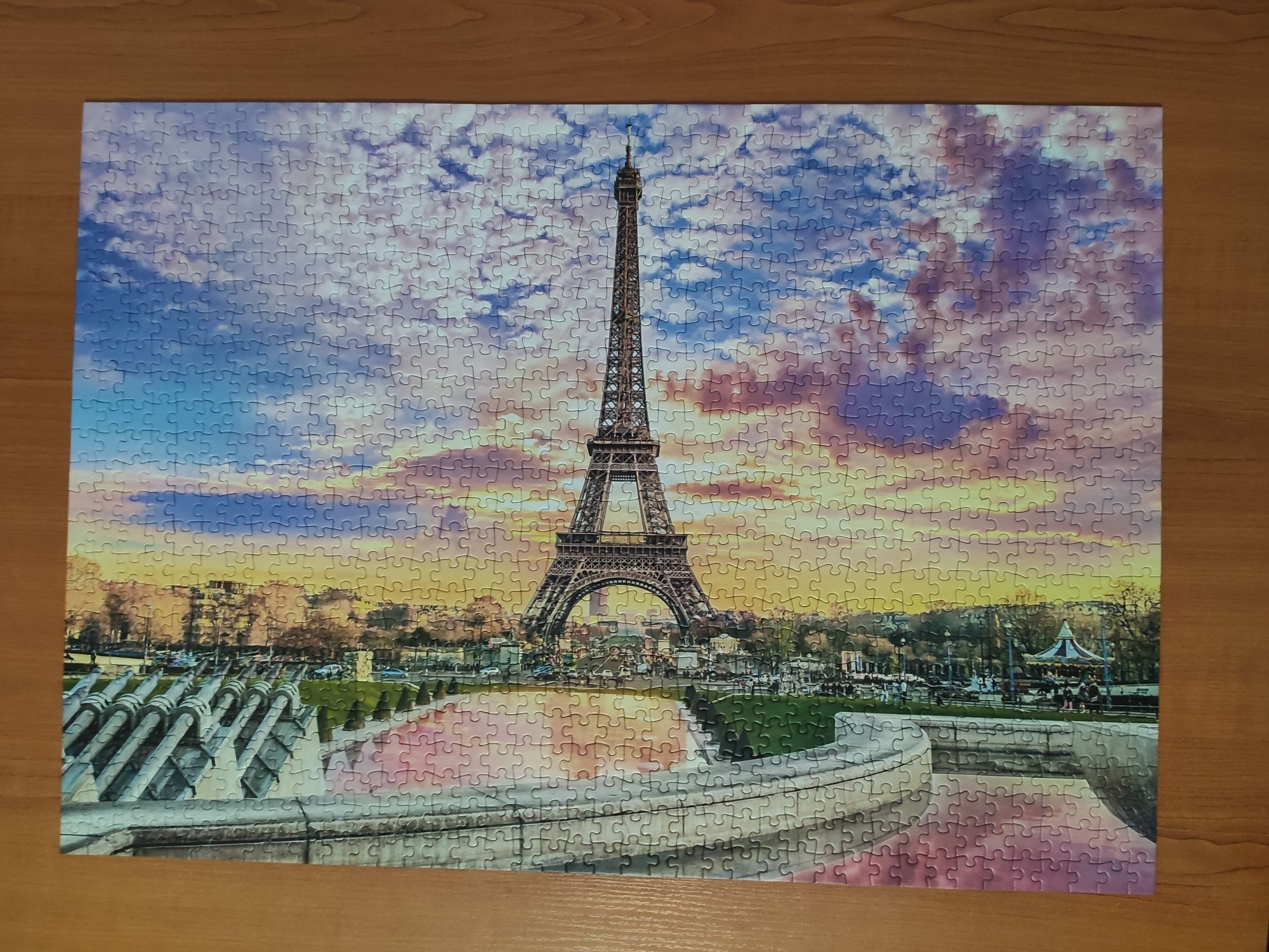Пъзел Trefl Prime Париж, Айфелова кула 1000 части - нареден или не