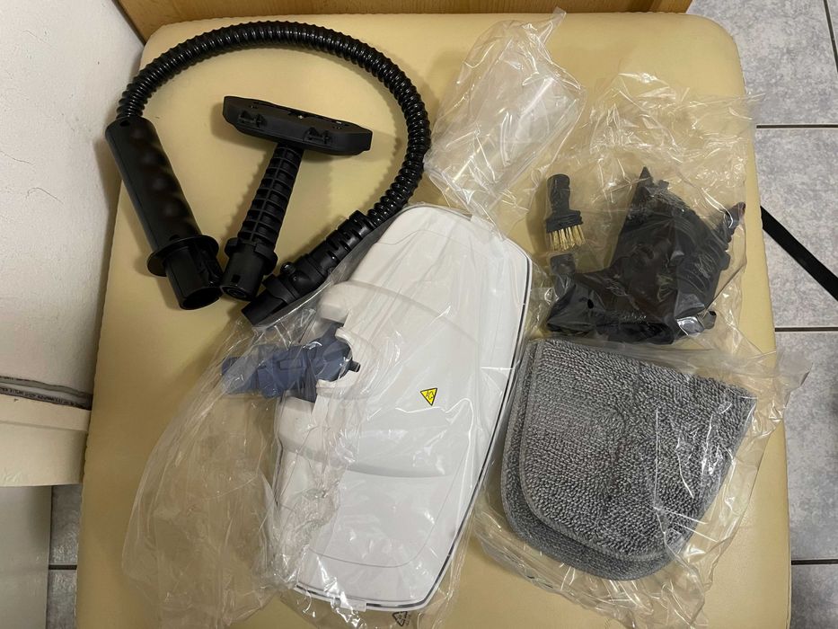 Парочистачка Steam Mop & Handheld Steam Cleaner SilverCrest