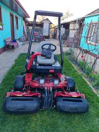 Toro greensmaster 3250D tractoras gazon
Tractor de tuns gazon marca To