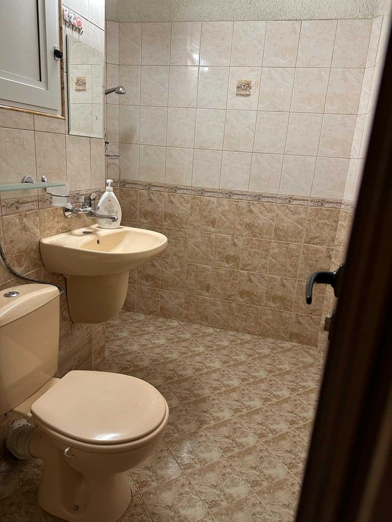 Дава се под наем Едностаен апартамент в София, Красна поляна 1 - 50 кв.м за 331.5 € - Снимка #9