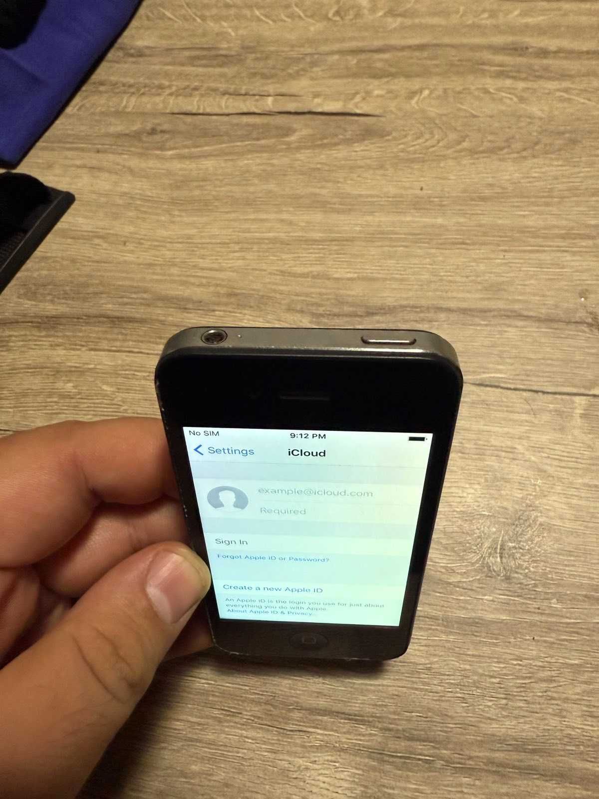 iphone 4 s  16 gb