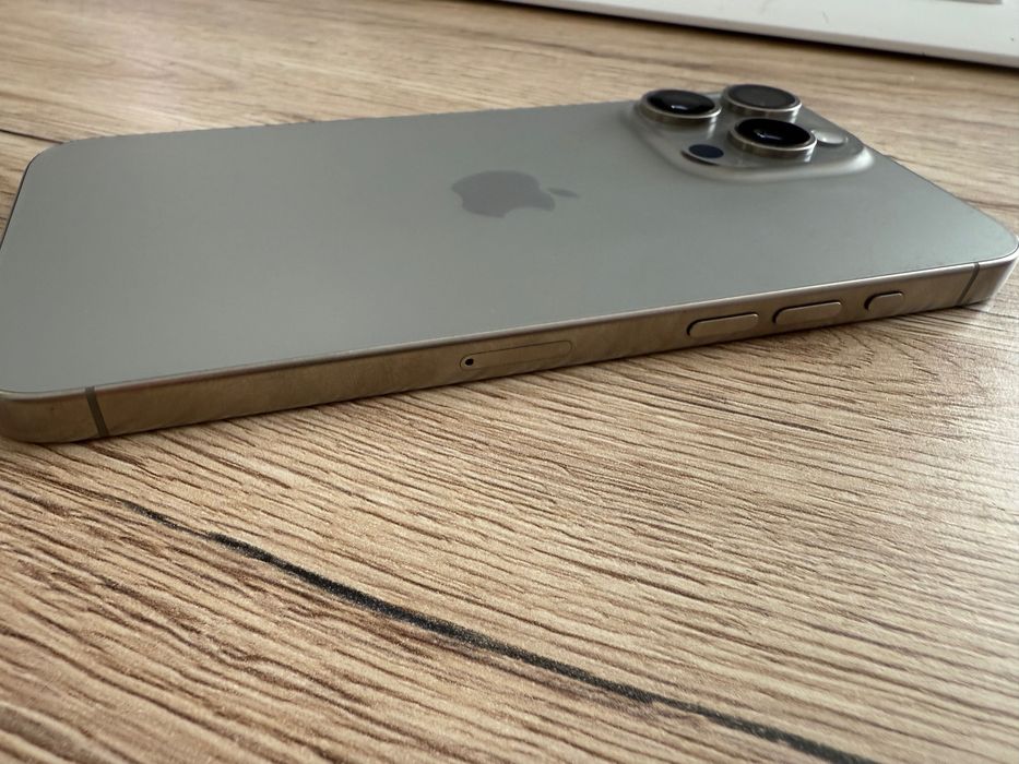 Iphone 15 pro max 256GB natural 1г гаранция