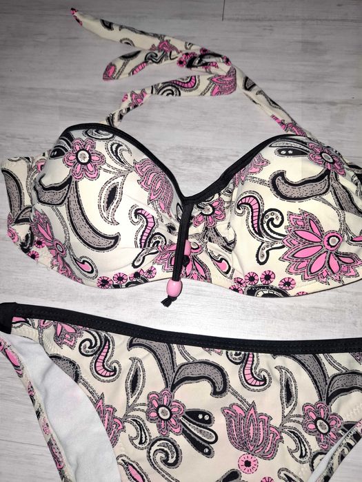 Costum de baie mărimea S