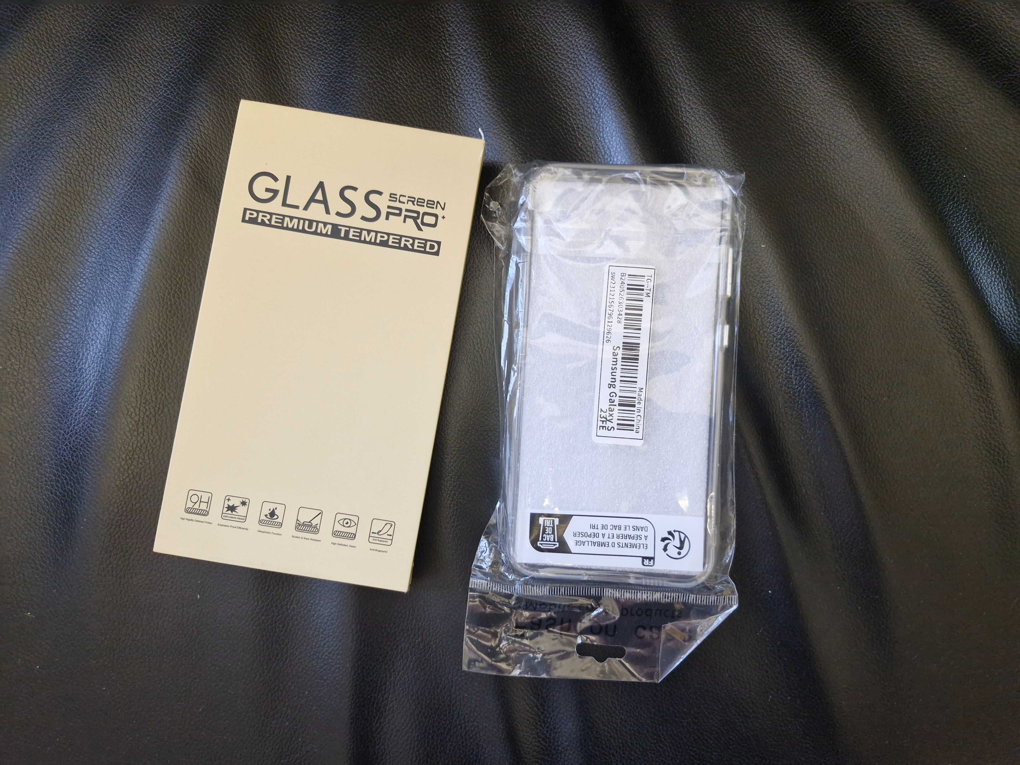 Кейс и стъклен протектор за Samsung Galaxy S23 и S24