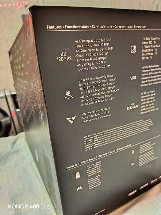 XBOX SERIES X практически нов