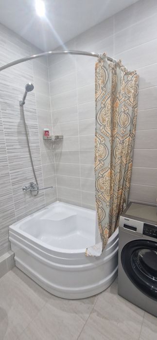 Своя 2 комн новая на NRG Park