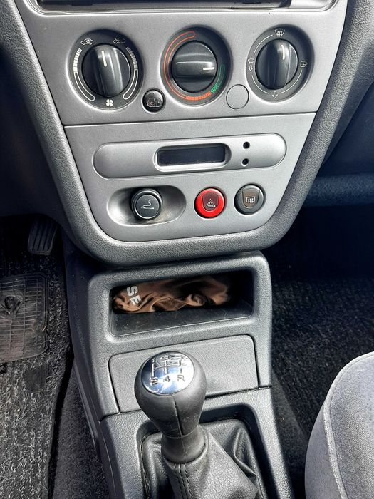 Peugeot 306 1,4 газ-бензин
